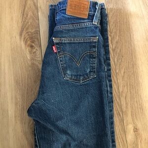 Levi's Women's High Rise Blue Jeans